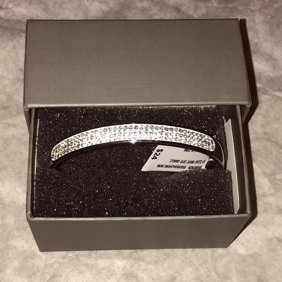 Crystal•ogy Jewelry - Crystal Bracelet
